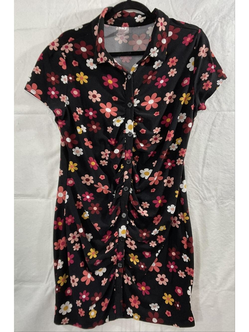 No Boundaries Dress Juniors XL 15-17 Black Floral Ruched Shirt Button‎ Front